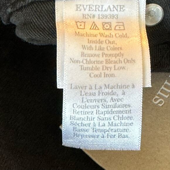 Everlane The Curvy Cheeky Jean Size 31 Crop Black Denim NWT - Picture 13 of 15